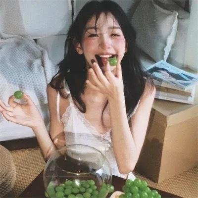 女郎！女狼